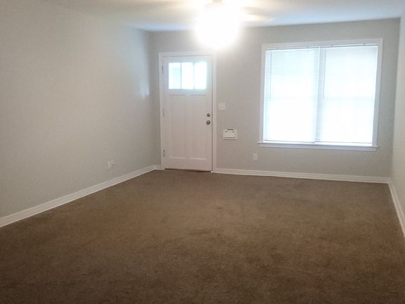 2nd image of 1013 E Louisiana St