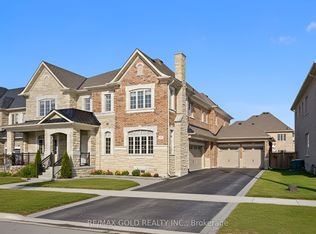 8 Markey Ct, Brampton, ON L6P 4L1