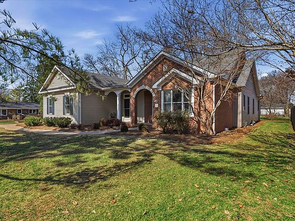 2nd image of 1500 Single Tree Way