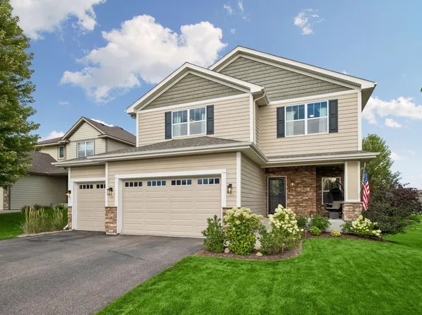 9161 River Rock Dr N, Chanhassen, MN 55317
