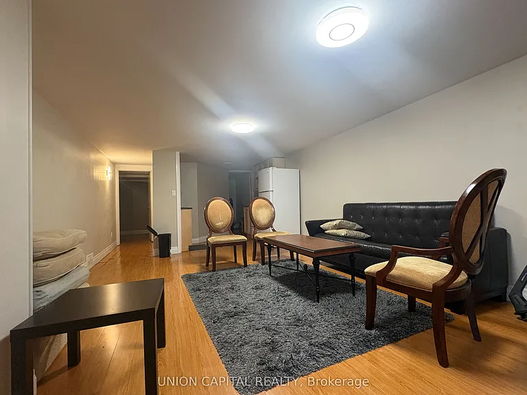 248 James Ave #LOWER — Photo 6
