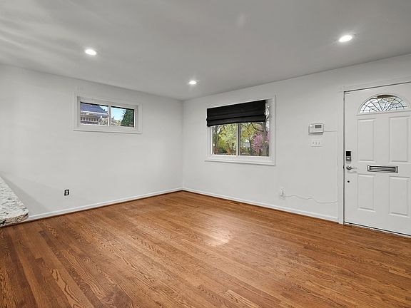 3rd image of 4606 Wilwyn Way