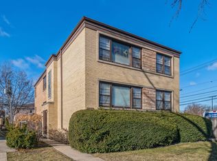 8738 Kimball Ave, Skokie, IL 60076