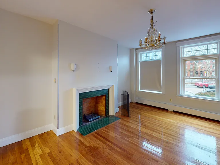 1904 Beacon St #1 — Photo 15