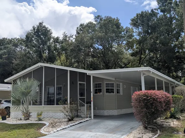 2695 S Pebble Brook Dr #202, Homosassa, FL 34448