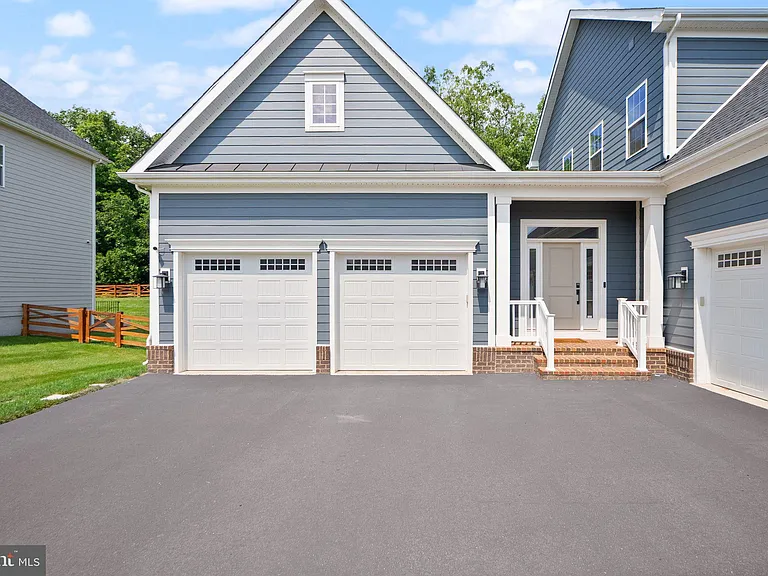 23297 Hastings Ridge Ct — Photo 73