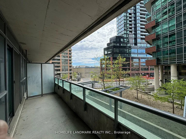 69 Lynn Williams St N #210 — Photo 12