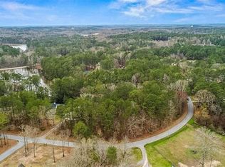 635 Lake Cir, Oxford, GA