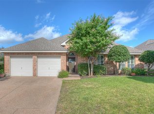 7220 Water Meadows Dr, Fort Worth, TX 76123