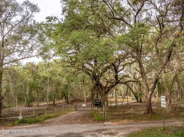 24091 Richbarn Rd, Brooksville, FL 34601