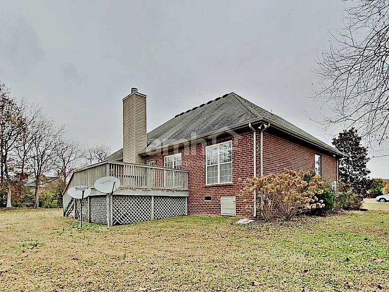 165 Bland Dr — Photo 17