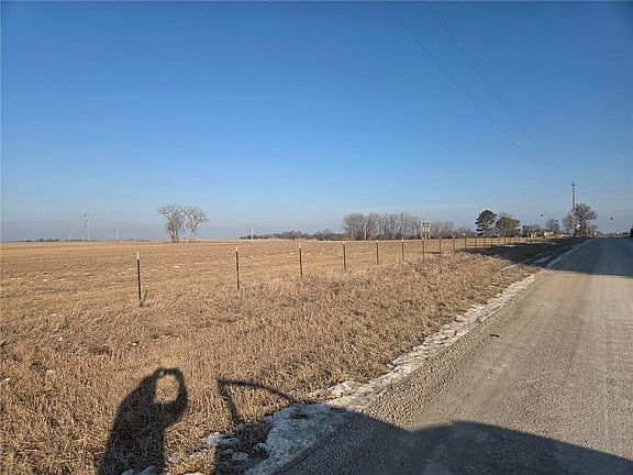 3rd image of 247th And Mission Belleview Rd