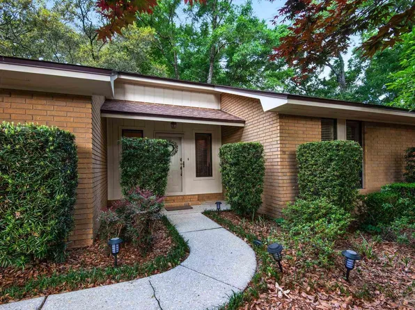 10385 O'Daniel Dr, Pensacola, FL 32514