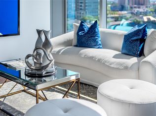 3130 N Harwood St #1701, Dallas, TX 75201