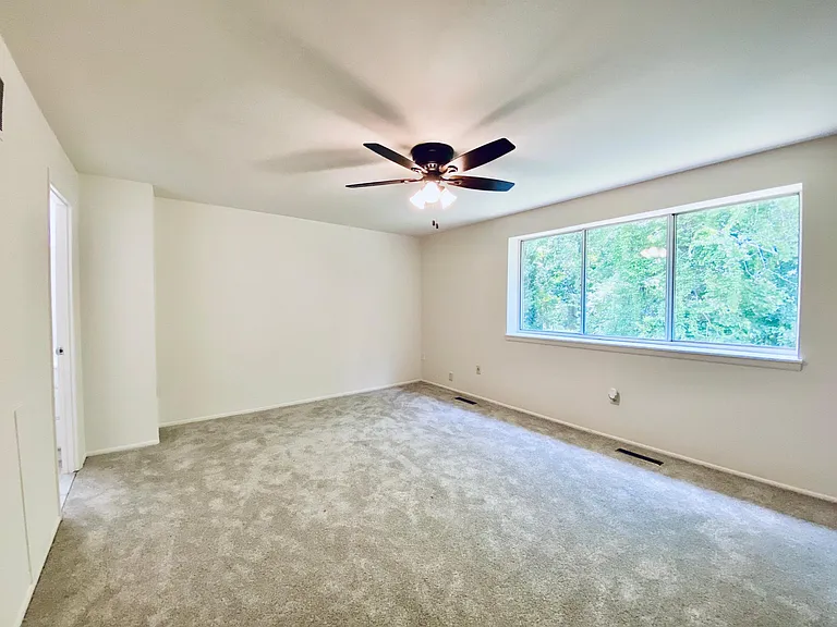 10690 High Beam Ct — Photo 15