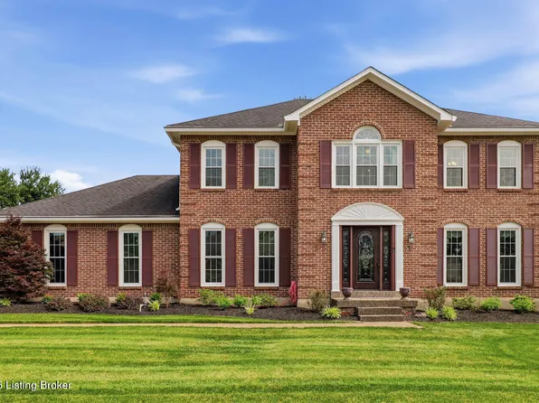 2611 Summerfield Dr, Louisville, KY 40220