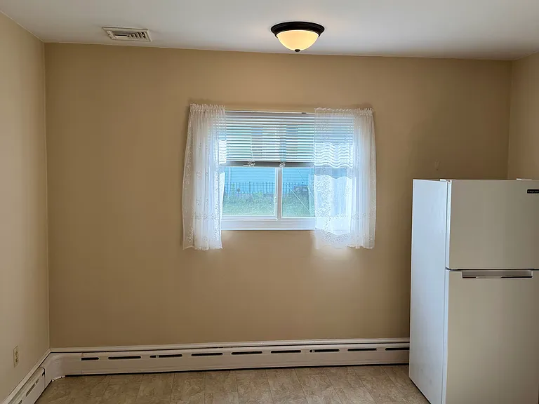 3647 Marietta Ave — Photo 10