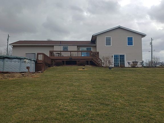 4th image of 46784 Winston Dr