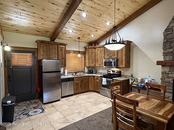 5th image of 310 Golf Course Ln #11 & 12