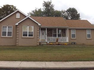 20 West Dr, Pennsville, NJ 08070