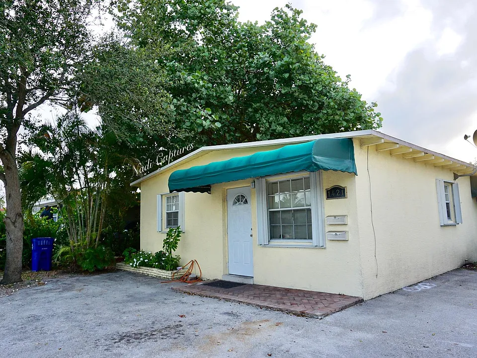 1421 N Andrews Ave
