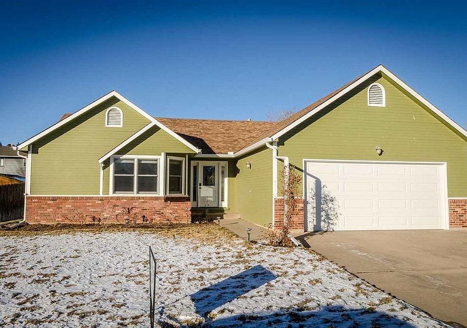 1st image of 2121 Carrington Ct