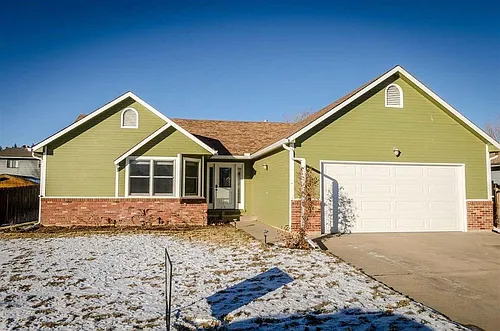 2121 Carrington Ct Photo 1