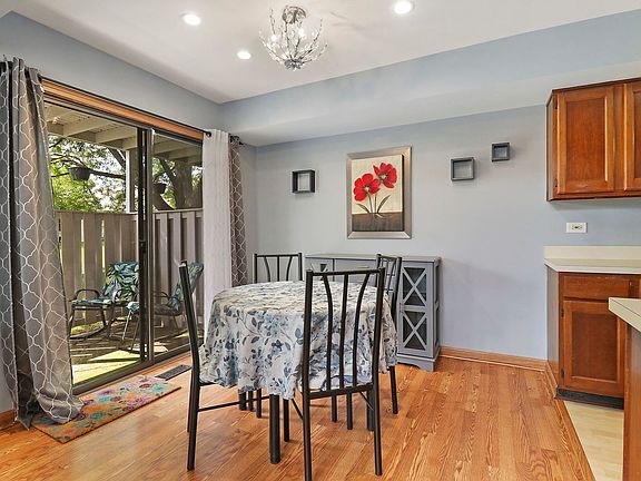 5th image of 215 Juniper Cir Unit 215