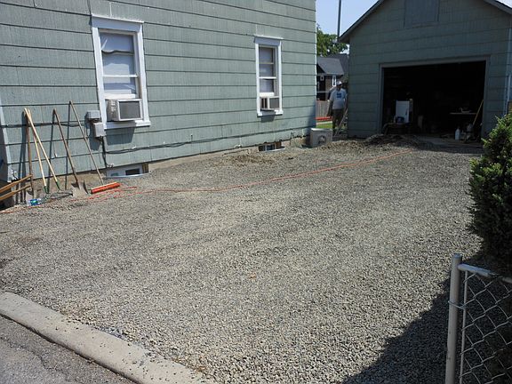 2nd image of 13 Cozy Ave