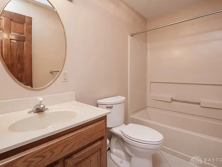 9548 Meadow Woods Ln — Photo 24