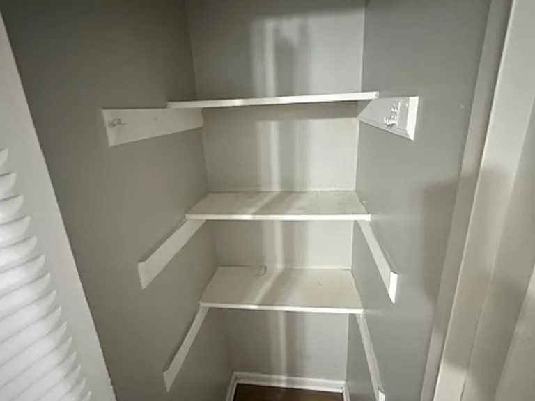 Oakview Townhomes — Photo 22