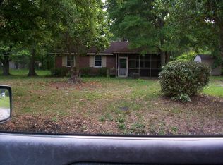 38 Glenwood Dr, Sumter, SC 29153