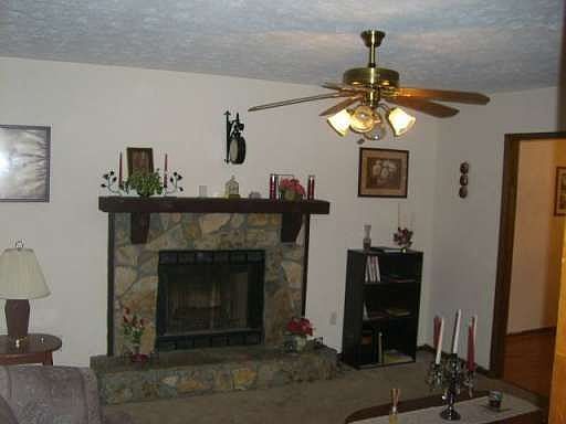 4th image of 4371 Gina Ct