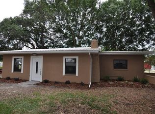 121 S Wiggins Rd, Plant City, FL 33566