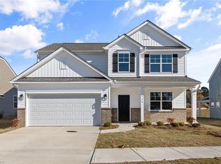 328 Blooming Maple Dr, Kernersville, NC 27284