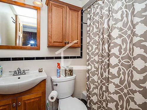 46 Garden St #1 Photo 1