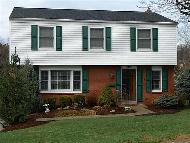 3100 Eastview Rd photo 1
