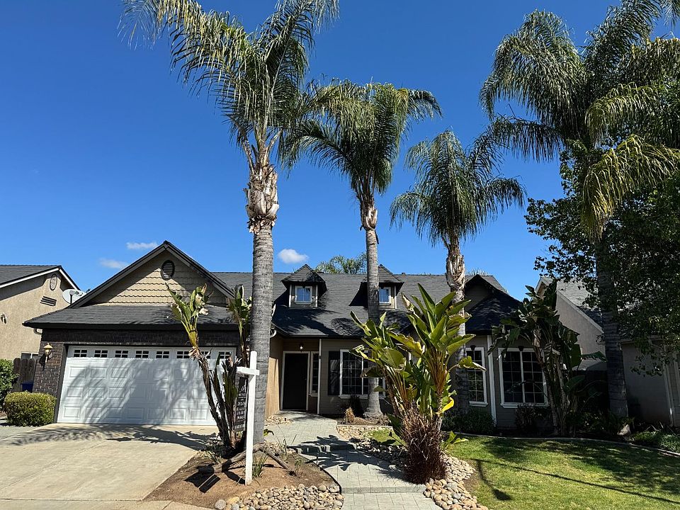1st image of 2554 E Lester Ave