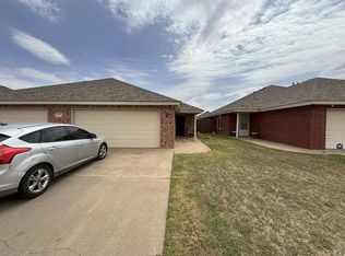520 N Clinton Ave, Lubbock, TX 79416