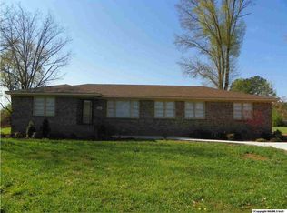 734 Maple Rd, New Hope, AL 35760