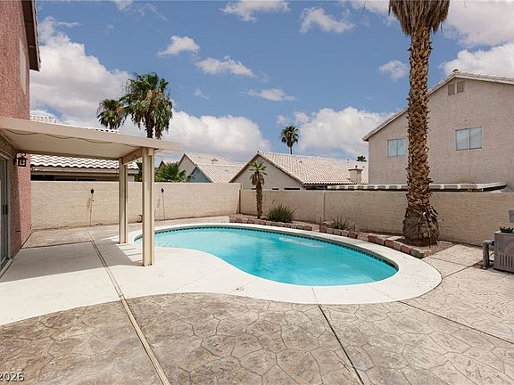 3rd image of 5916 Taj Mahal Dr