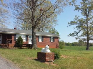 617 Allens Lake Rd, Dillwyn, VA 23936