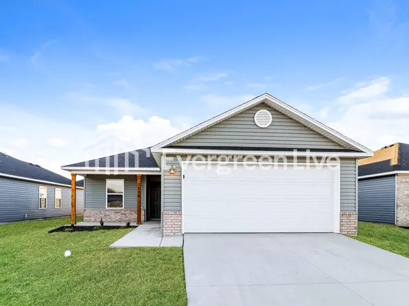 2620 E Gila Way, Fayetteville, AR 72701