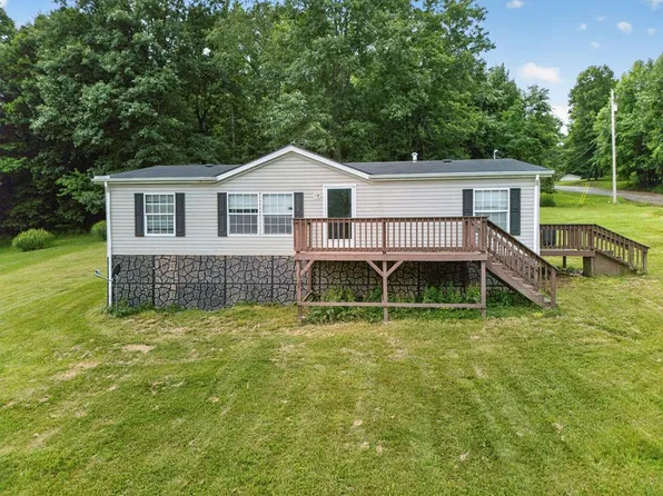 35 Wise Ln, Lebanon, VA 24266