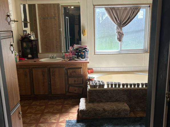 311 Westgate Ave, Libby, MT 59923
