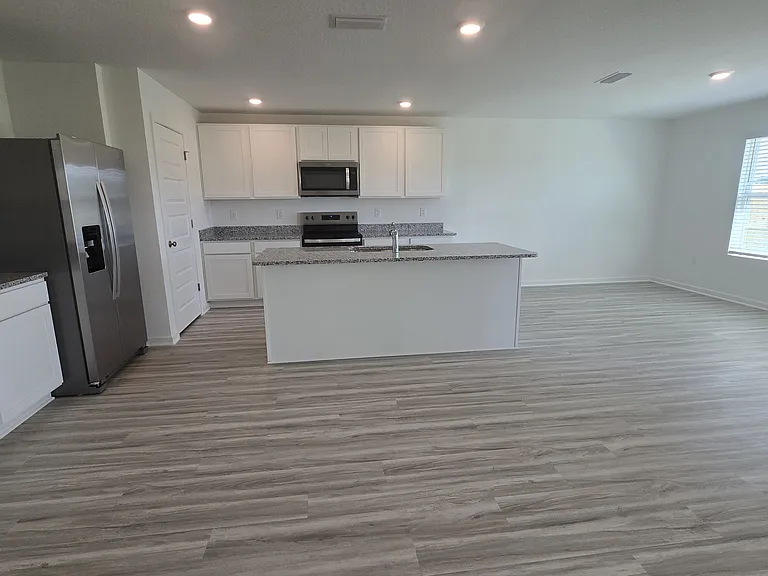 22050 Aleutian Ave — Photo 14