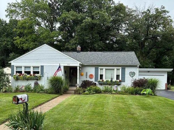 2061 Crestview Ct, Lafayette, IN 47905