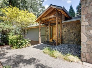 17700 Leafy Ln, Lake Oswego, OR 97034