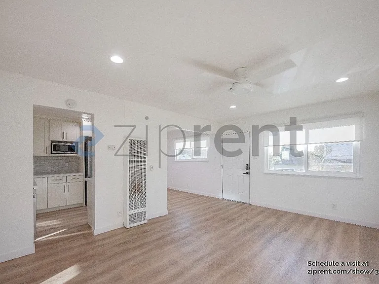 3816 Ruby St — Photo 3
