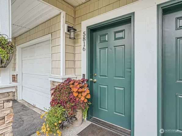 5816 S 234th Street #11-3, Kent, WA 98032